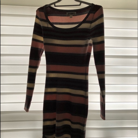 striped sweater dress - Picture 2 of 2